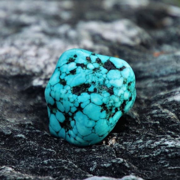 Turquoise - propriétés, vertus et purification