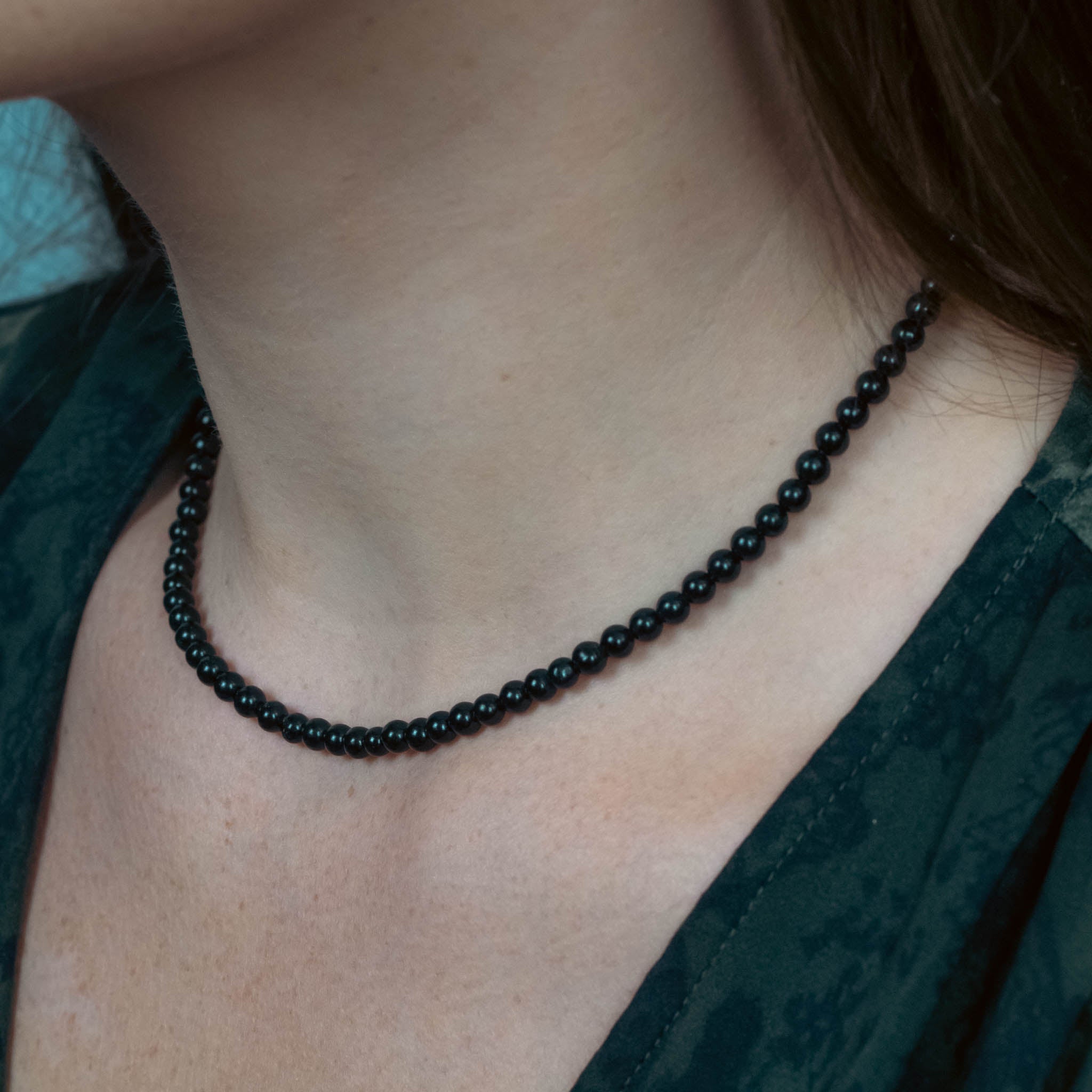 Collier, bracelet et boucles d'oreilles Serena en pierres Obsidienne - SLOYA