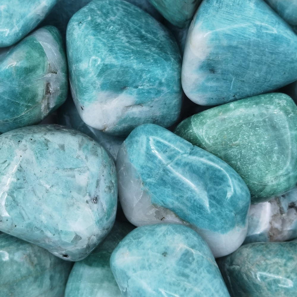 La pierre d'amazonite sloya