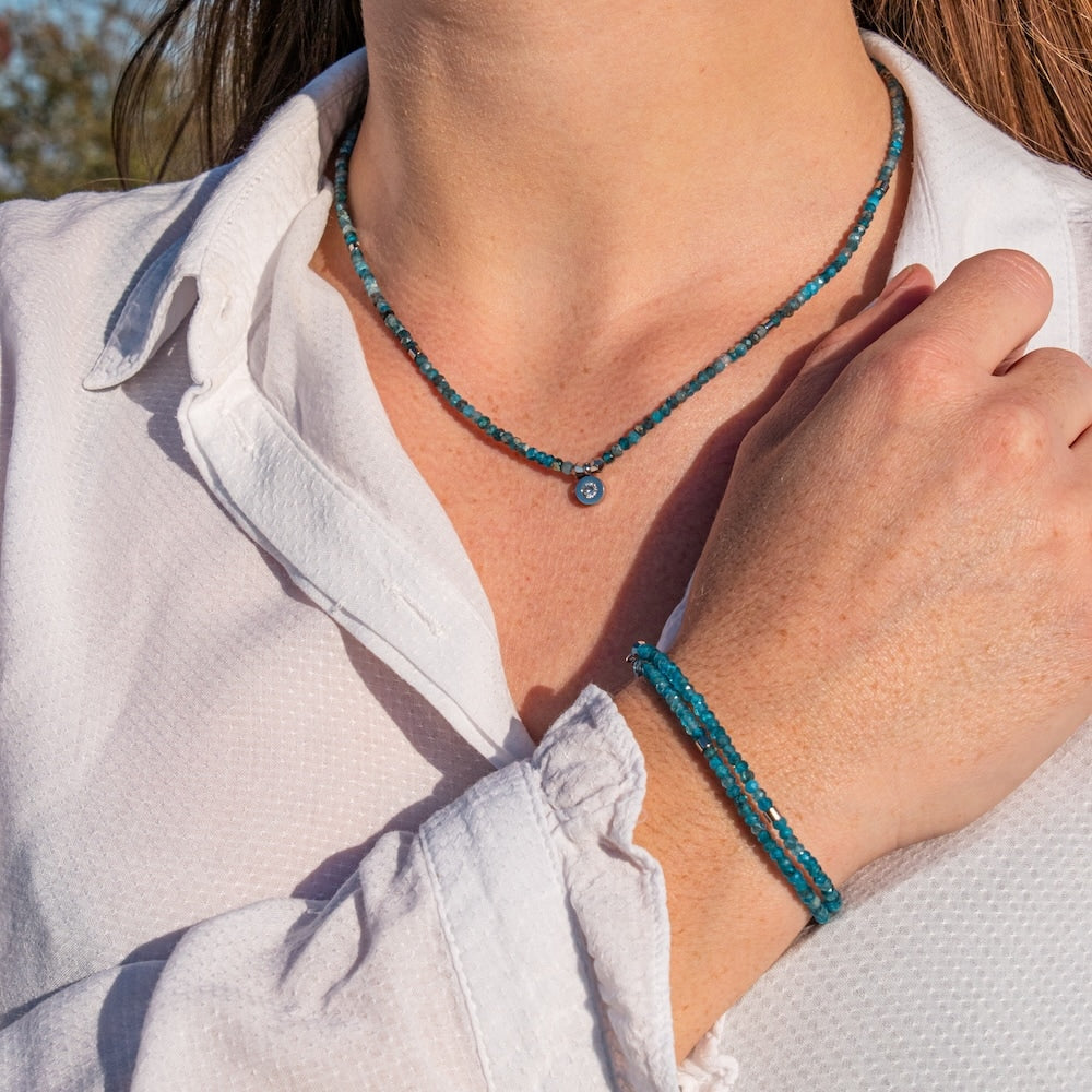 La pierre d'apatite sloya