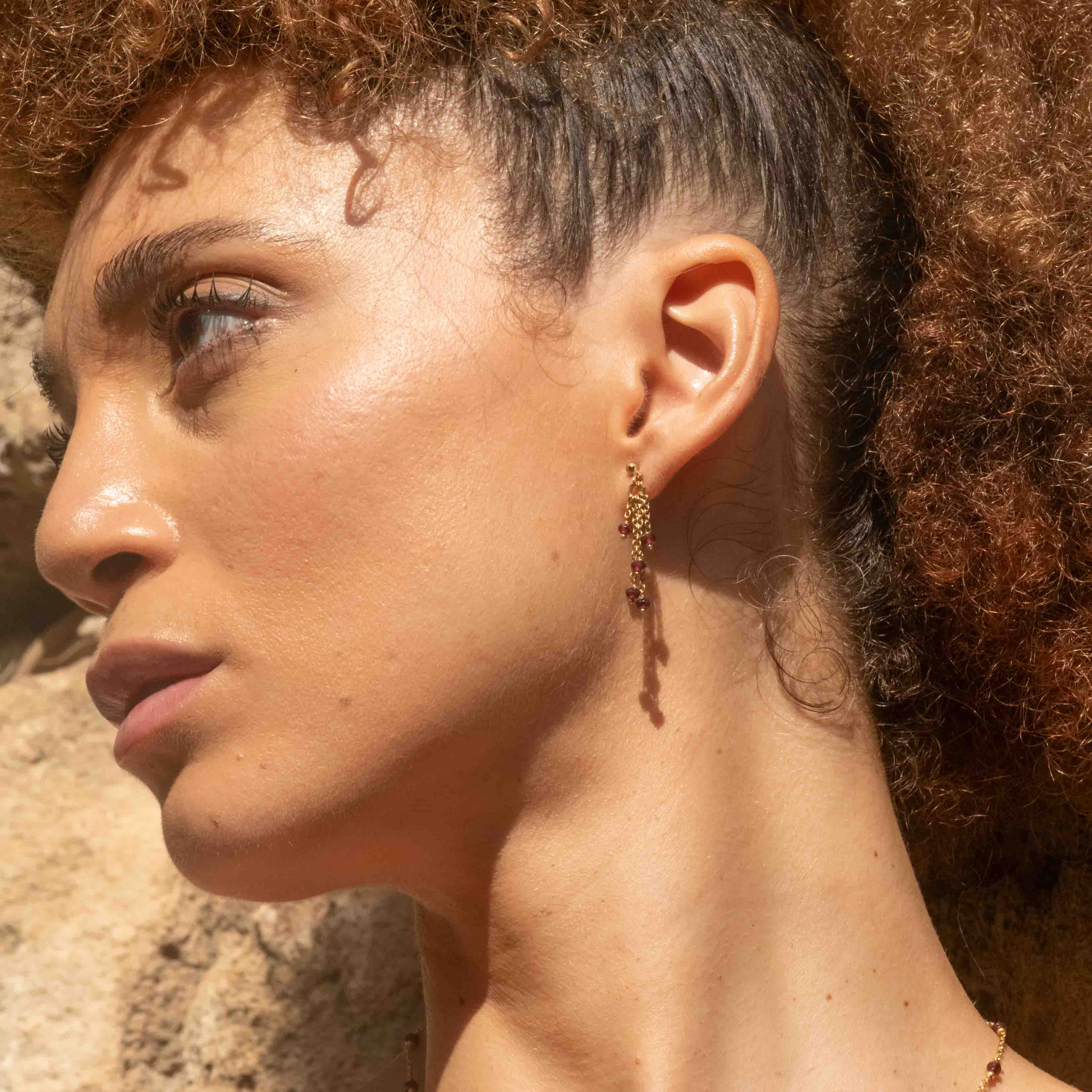 Boucles d'oreilles Elyssa en pierres Grenat - SLOYA
