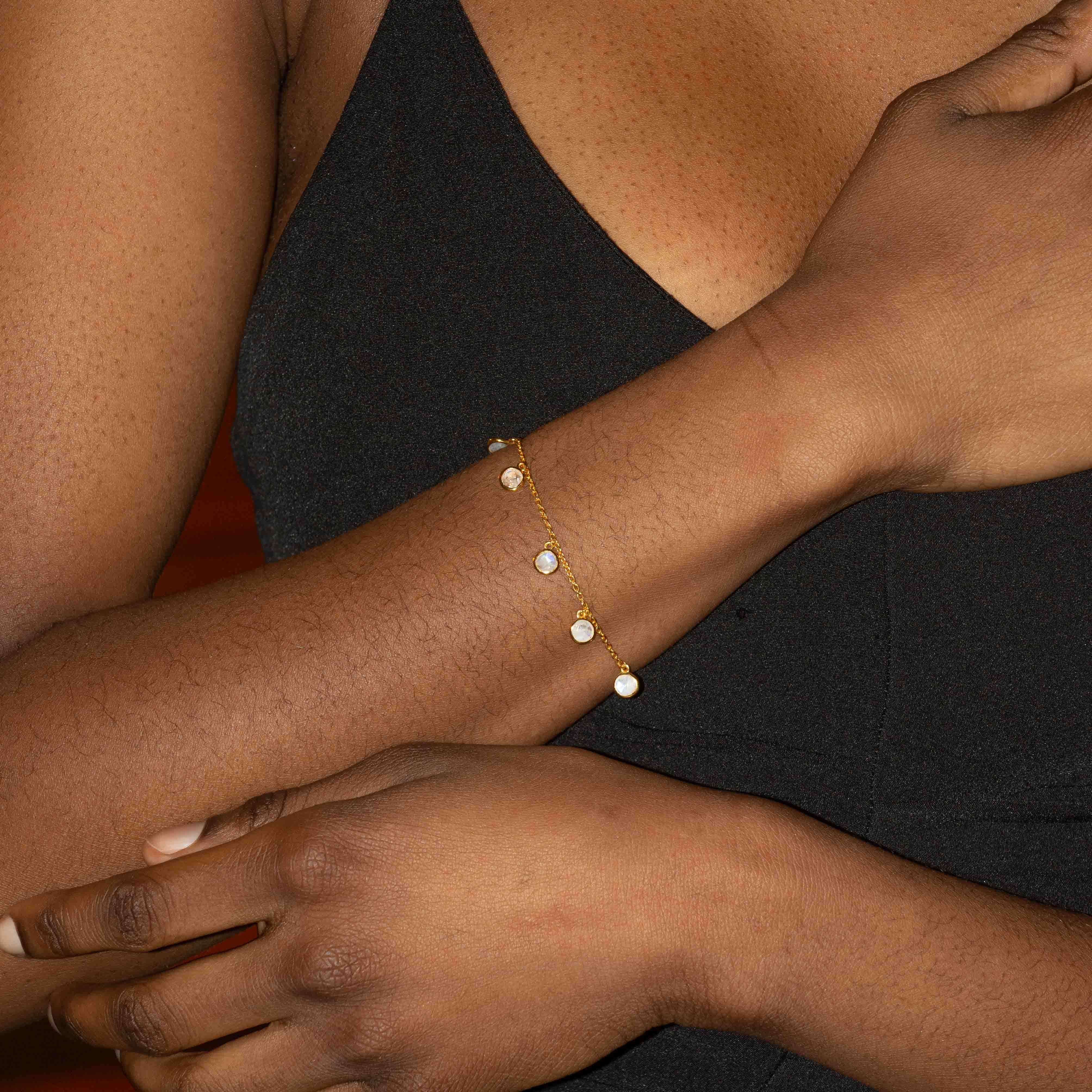 parure Collier, bracelet et boucles d'oreilles Gemia en Pierres de lune