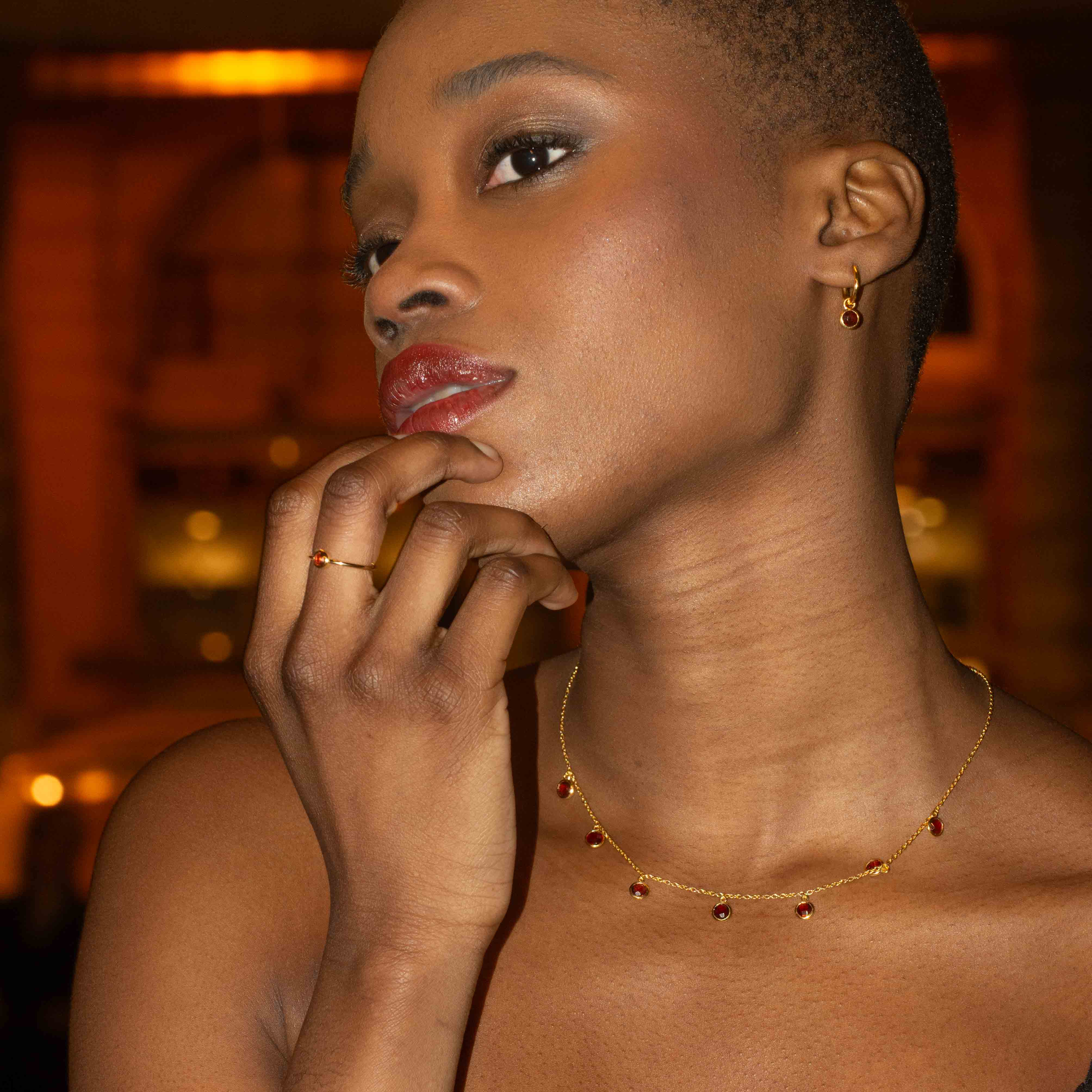 parure Collier, bracelet et boucles d'oreilles Gemia en pierres Grenat