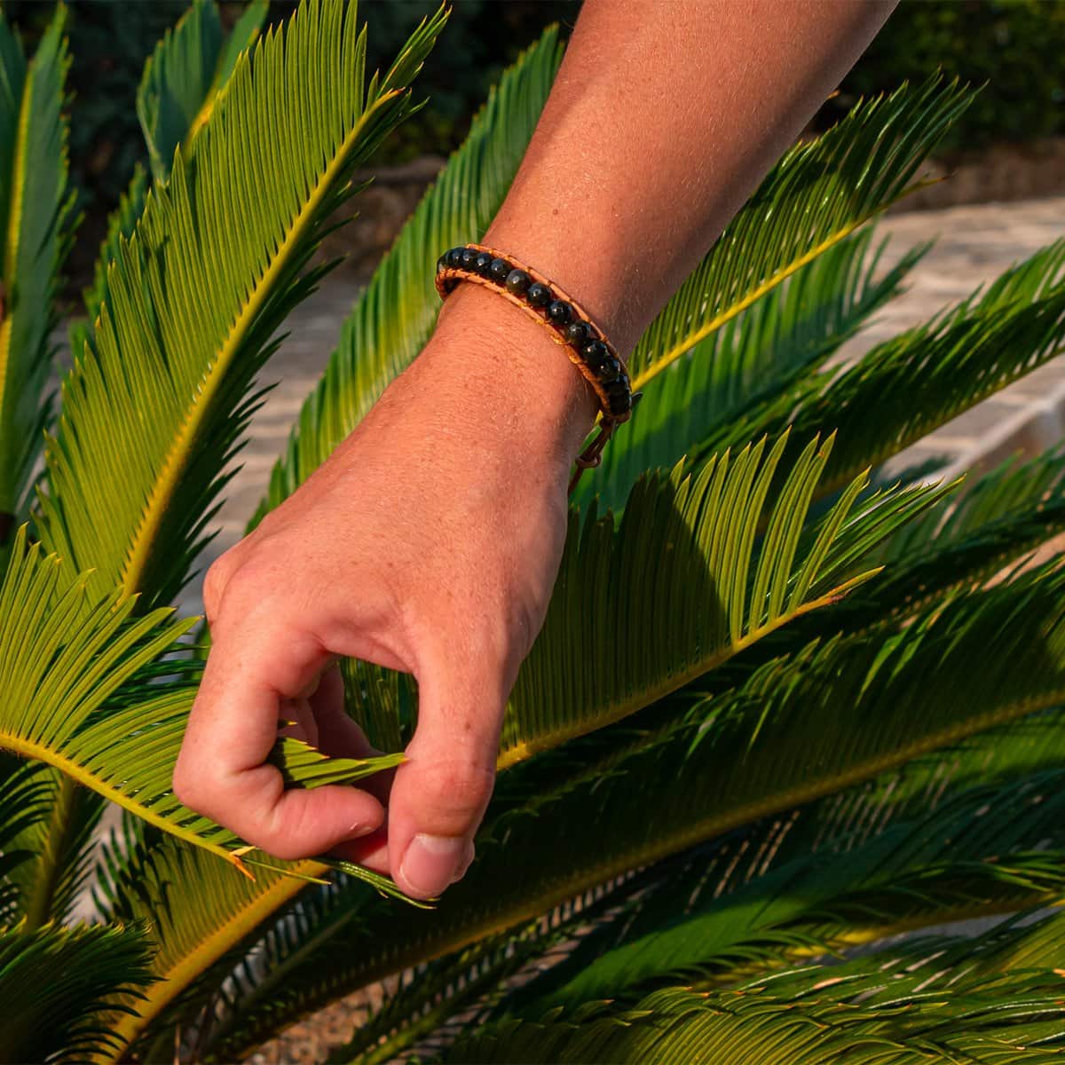 Bracelet OLIS en pierres naturelles obsidienne et cuir - SLOYA