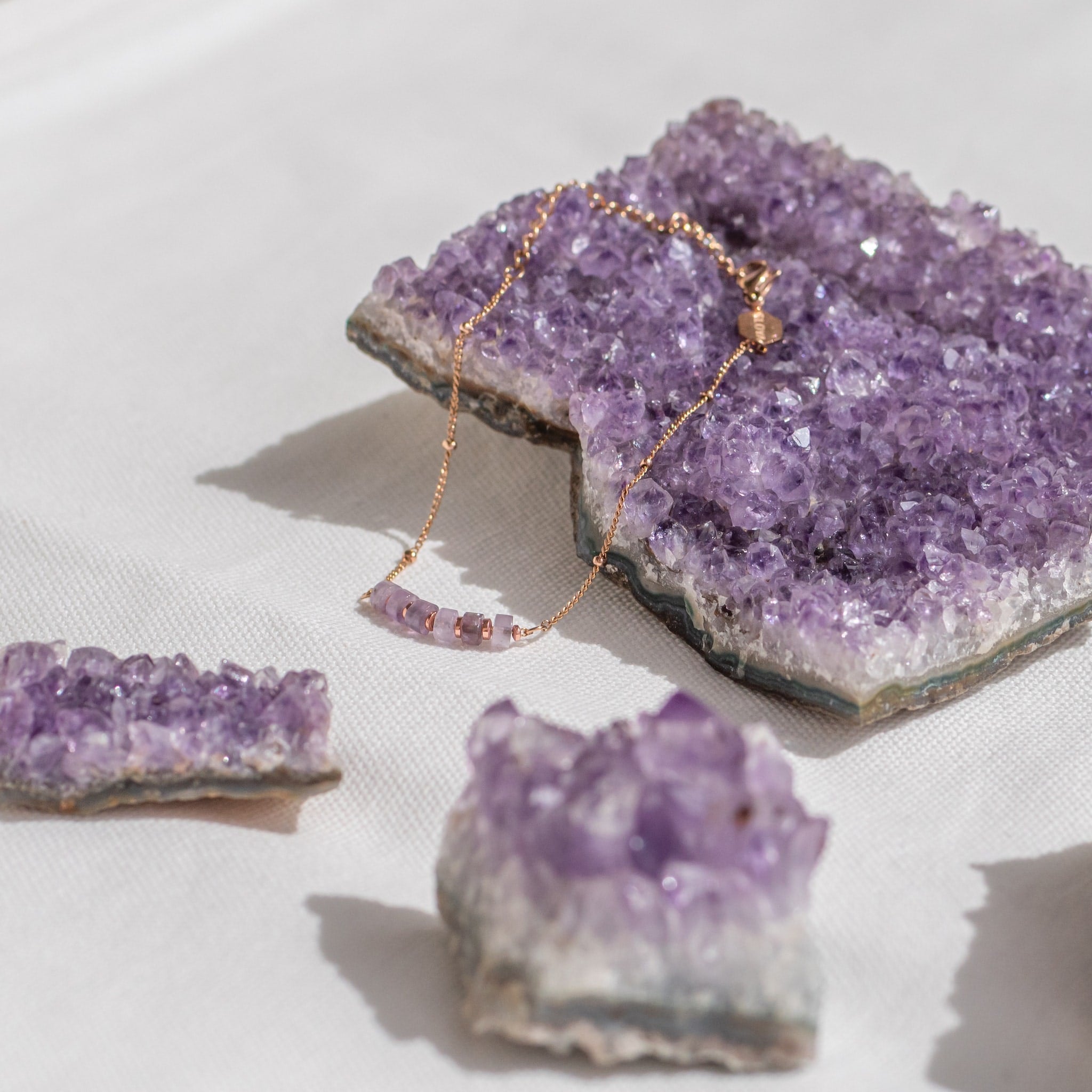 Collier, bracelet et boucles d'oreilles Piana en pierres Améthyste - SLOYA